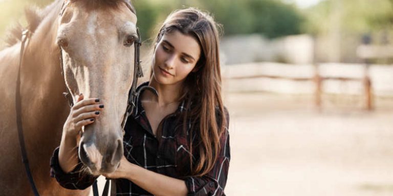 Meisje met paard Meisje met paard